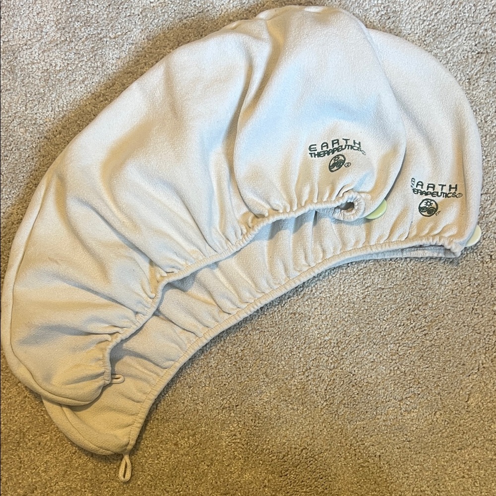 2 self absorbing Earth Therapeutics Hair Wraps